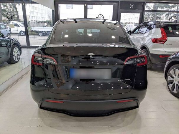 Tesla Model Y Long Range AWD Dual Motor 324 kW image number 2