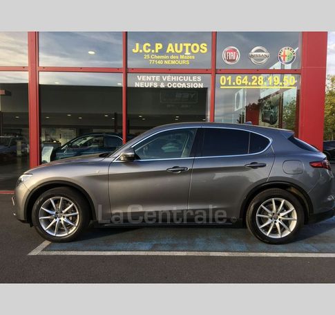 Alfa Romeo Stelvio 2.2 16V AT8 140 kW image number 4