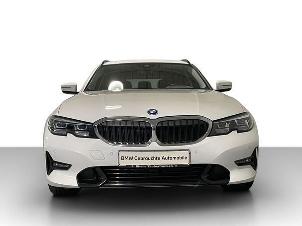 BMW 320 Touring e M Sport 150 kW image number 2