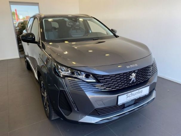 Peugeot 5008 BlueHDi 180 Allure 130 kW image number 2