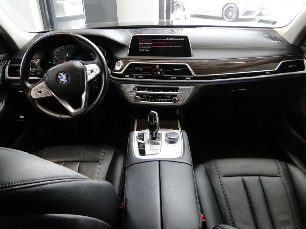 BMW 730Ld xDrive 195 kW image number 18