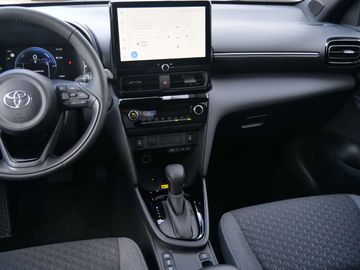 Car image 16