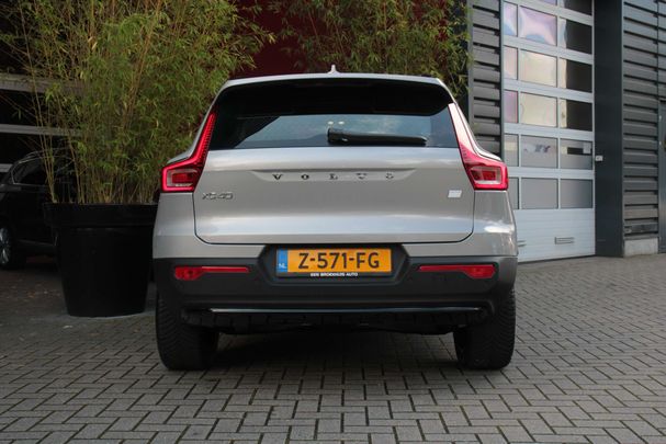 Volvo XC40 Single Motor Extended Range Plus 185 kW image number 9