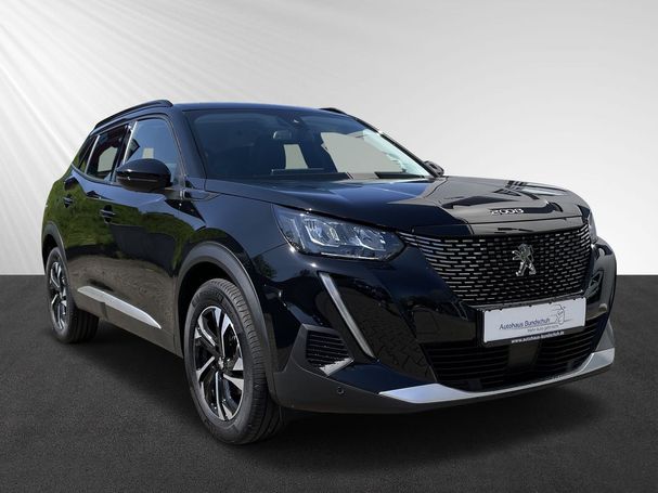 Peugeot 2008 PureTech 130 Allure 96 kW image number 2