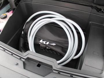Car image 37