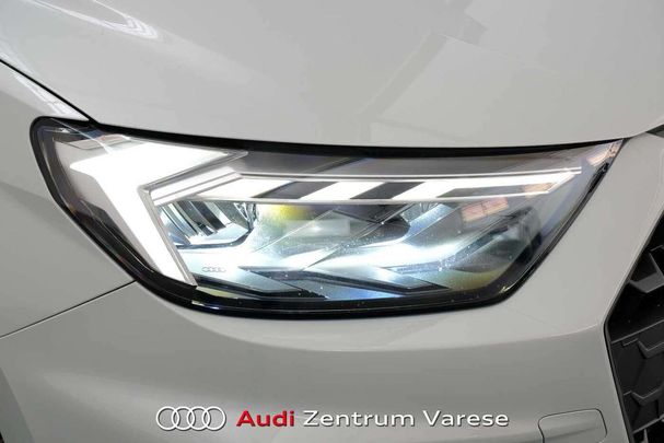 Audi A1 40 TFSI S-line Sportback 152 kW image number 4