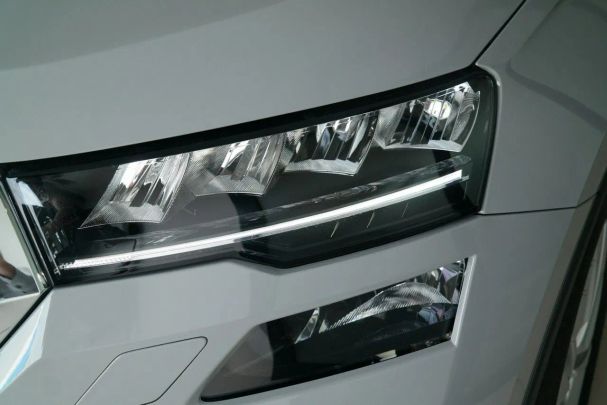 Skoda Karoq 110 kW image number 9