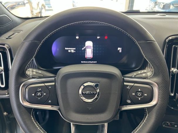 Volvo XC40 Recharge AWD 300 kW image number 22