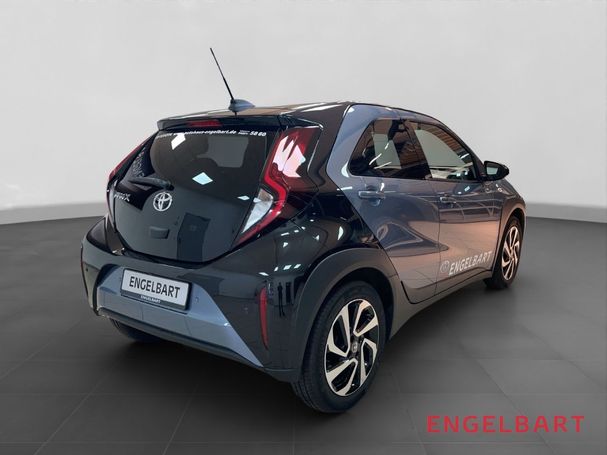 Toyota Aygo X 1.0 VVT-i 53 kW image number 3