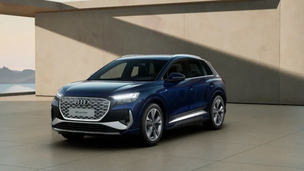 Audi Q4 45 e-tron S-line 210 kW image number 13