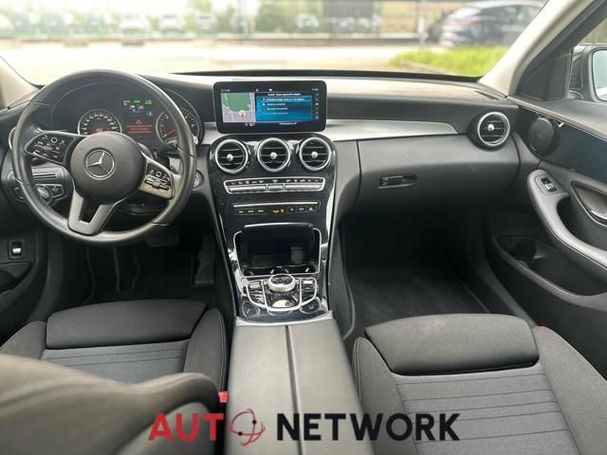 Mercedes-Benz C 300 de T 225 kW image number 10