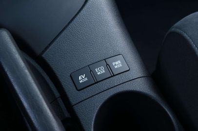 Car image 37