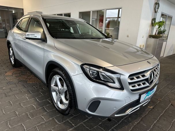 Mercedes-Benz GLA 180 90 kW image number 4