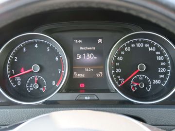 Car image 33