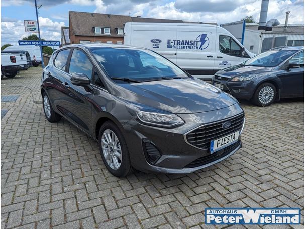 Ford Fiesta 1.0 EcoBoost TITANIUM 74 kW image number 2