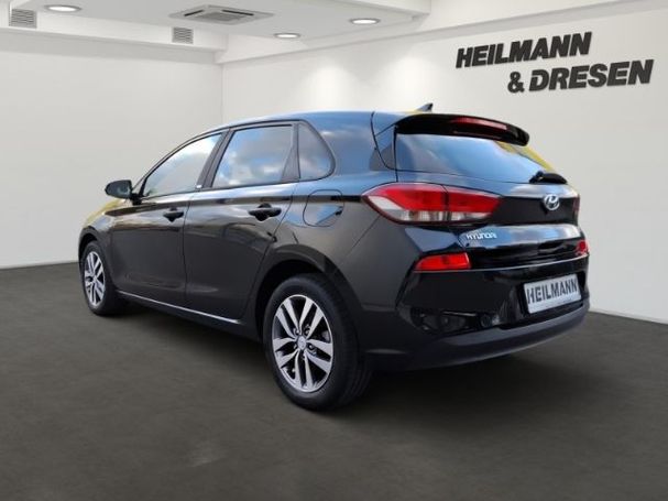 Hyundai i30 1.0 T-GDI YES!+ 88 kW image number 4