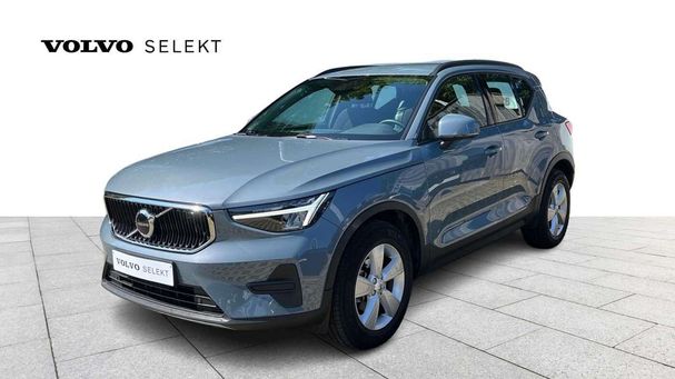 Volvo XC40 T2 Essential 95 kW image number 1