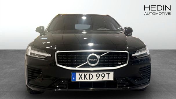 Volvo V60 T8 R Design AWD 288 kW image number 8