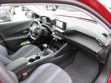 Car image 12