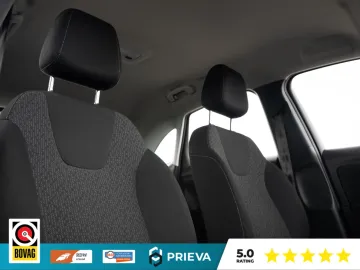 Car image 42