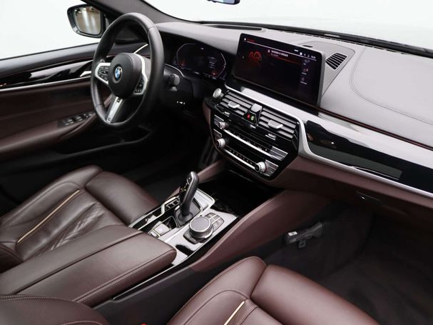 BMW 530i 185 kW image number 26