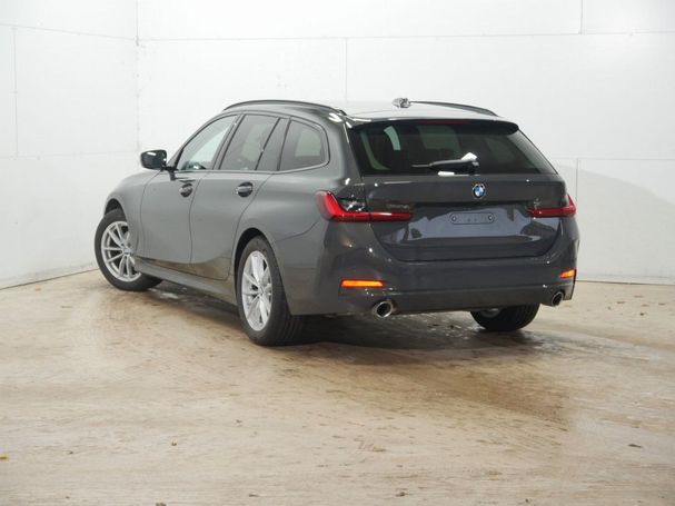 BMW 318i Touring 115 kW image number 5