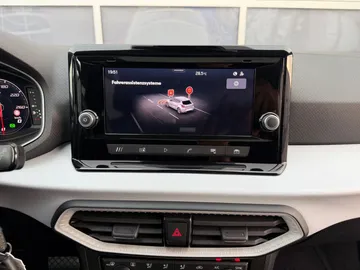 Car image 31