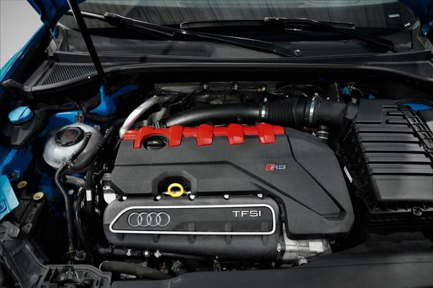 Audi RSQ3 quattro 294 kW image number 24