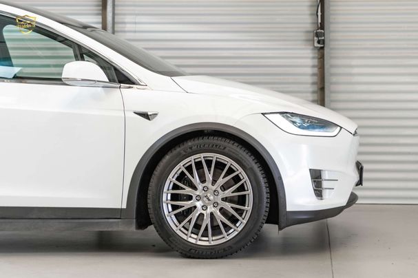 Tesla Model X Long Range AWD 493 kW image number 23