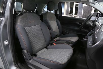 Car image 15