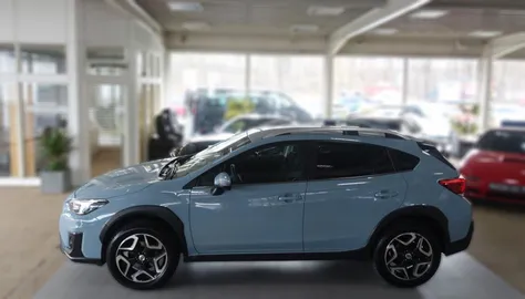 Car image 3