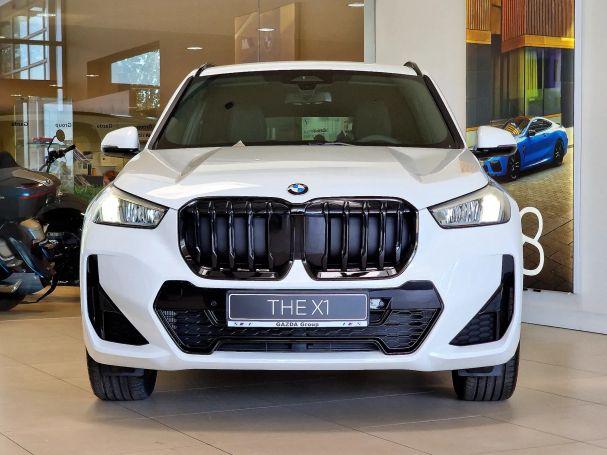 BMW X1 sDrive 115 kW image number 2