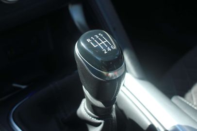 Car image 23