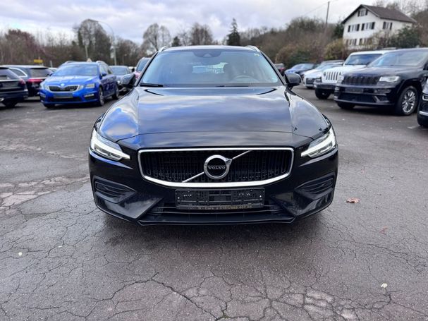 Volvo V60 Momentum 110 kW image number 3