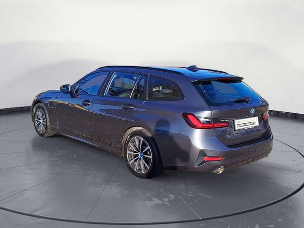 BMW 320 e Touring Advantage xDrive 150 kW image number 2