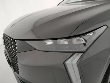 Car image 29