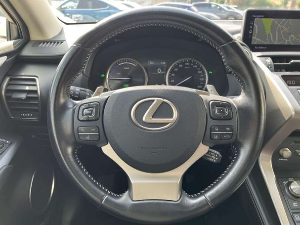 Lexus NX 300 h 145 kW image number 15