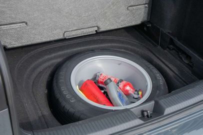 Car image 41