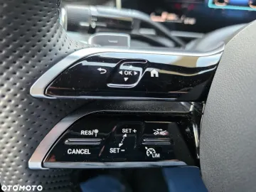 Car image 39