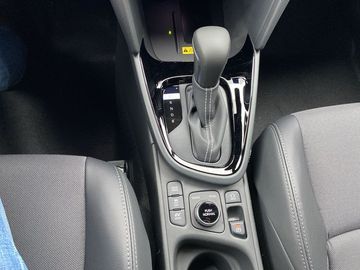 Car image 14