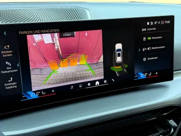 Car image 36