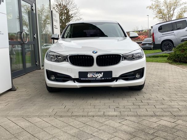 BMW 320i Gran Turismo Sport Line 135 kW image number 2