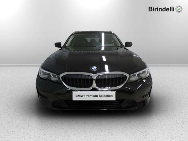 BMW 320d Touring xDrive Advantage 140 kW image number 2