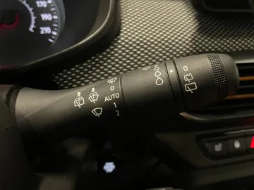 Car image 41