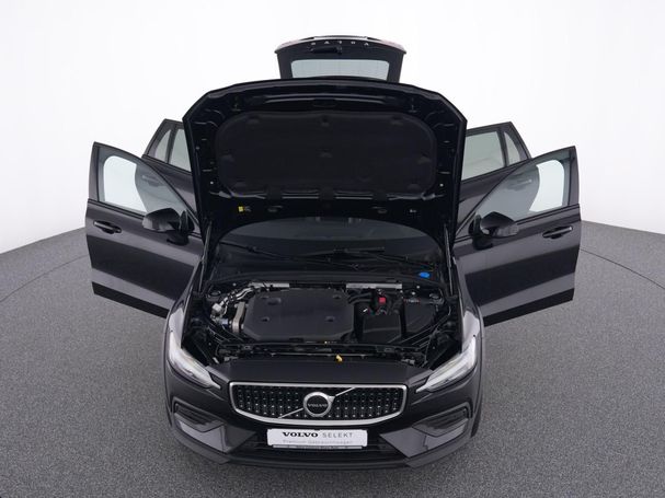 Volvo V60 Cross Country AWD B4 145 kW image number 15