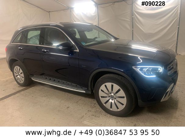 Mercedes-Benz GLC 300 e 235 kW image number 2