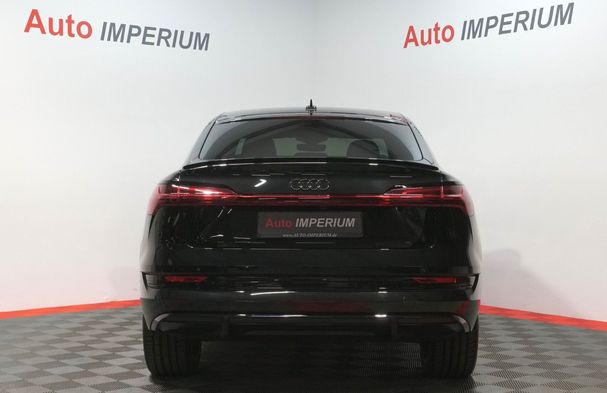 Audi e-tron 55 quattro S-line Sportback 300 kW image number 5