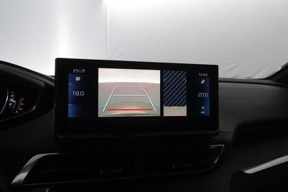 Car image 36