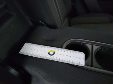 Car image 31