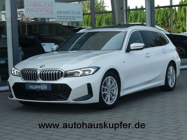 BMW 330i Touring M 180 kW image number 1